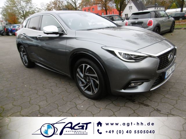 Infiniti Q30 1.5d LUXE Nav LED Alcantara Keyless CAM PDC 