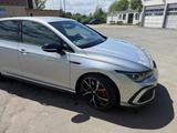 Volkswagen Golf 8 GTI Black Style 19 Estoril  - Volkswagen Golf: GTI 8v