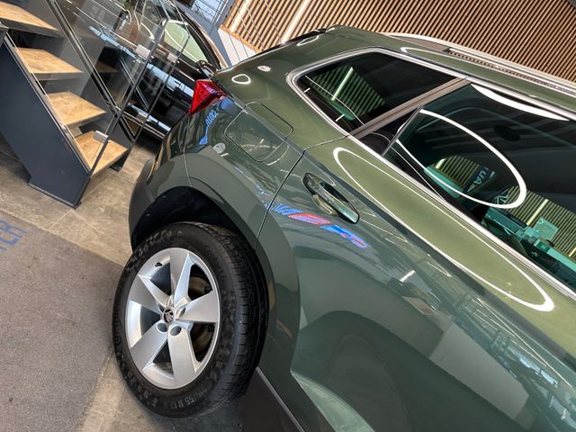 Skoda Karoq Ambition *1.Hand*AHK*PDC*NAVI*