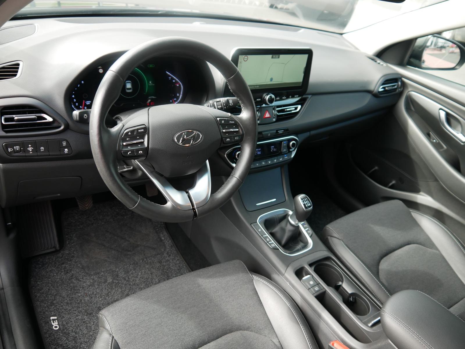 Hyundai i30 1.5 Prime Mild-Hybrid LED Navi Kamera