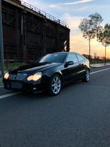 Mercedes-Benz CL 180 - Mercedes-Benz CL 180: Coupé