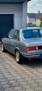 BMW 320/6 e21 - BMW 320: E21