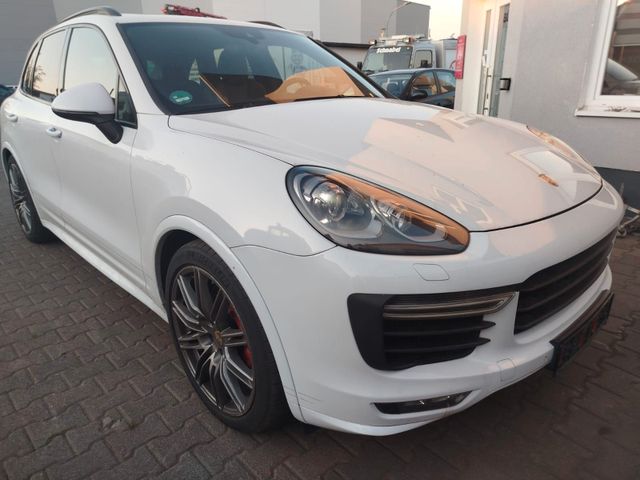 Porsche Cayenne GTS / 1.Hand