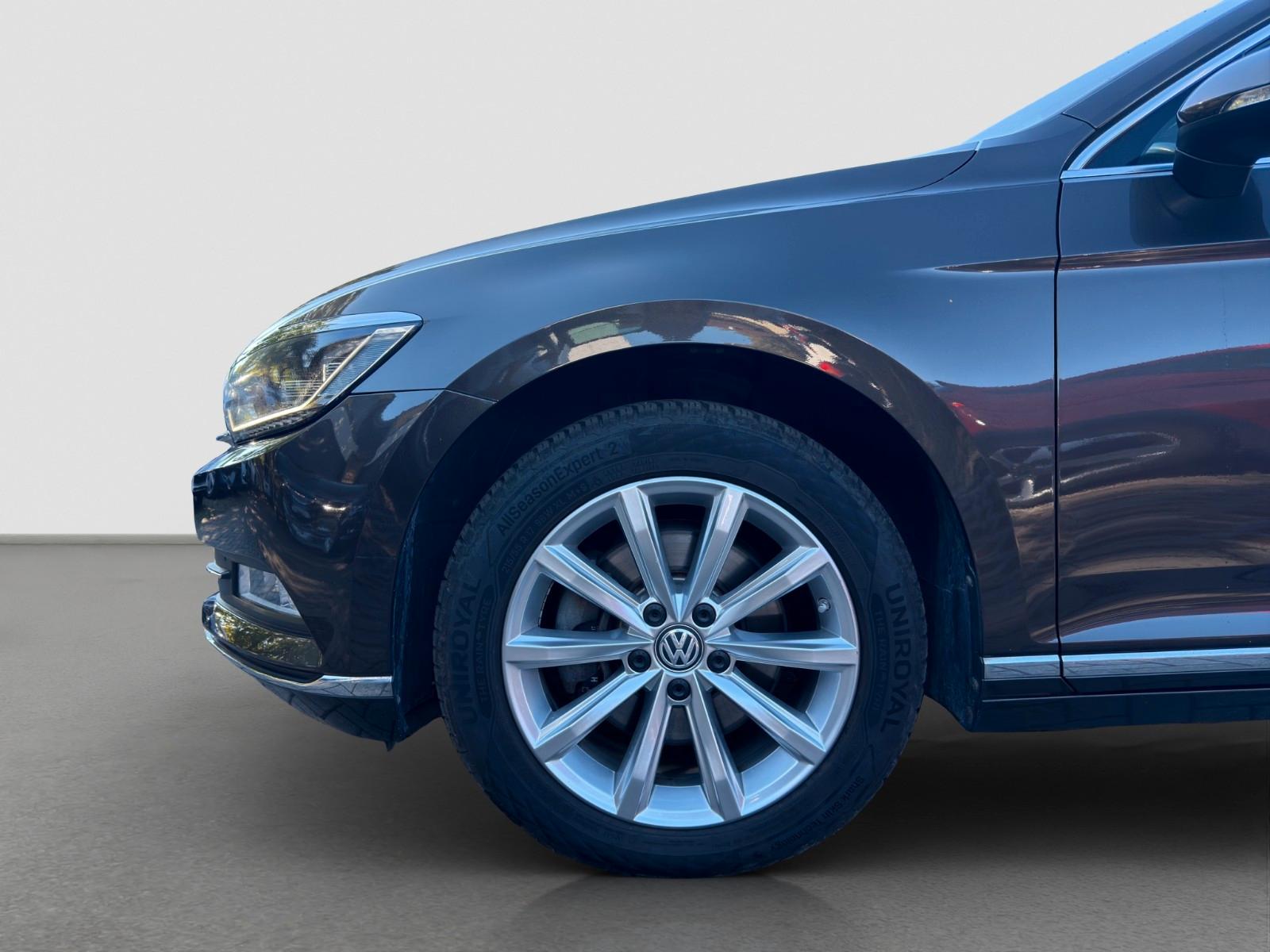 Volkswagen Passat*Kombi*Highline*Navi*Headup*LED*ACC*360*