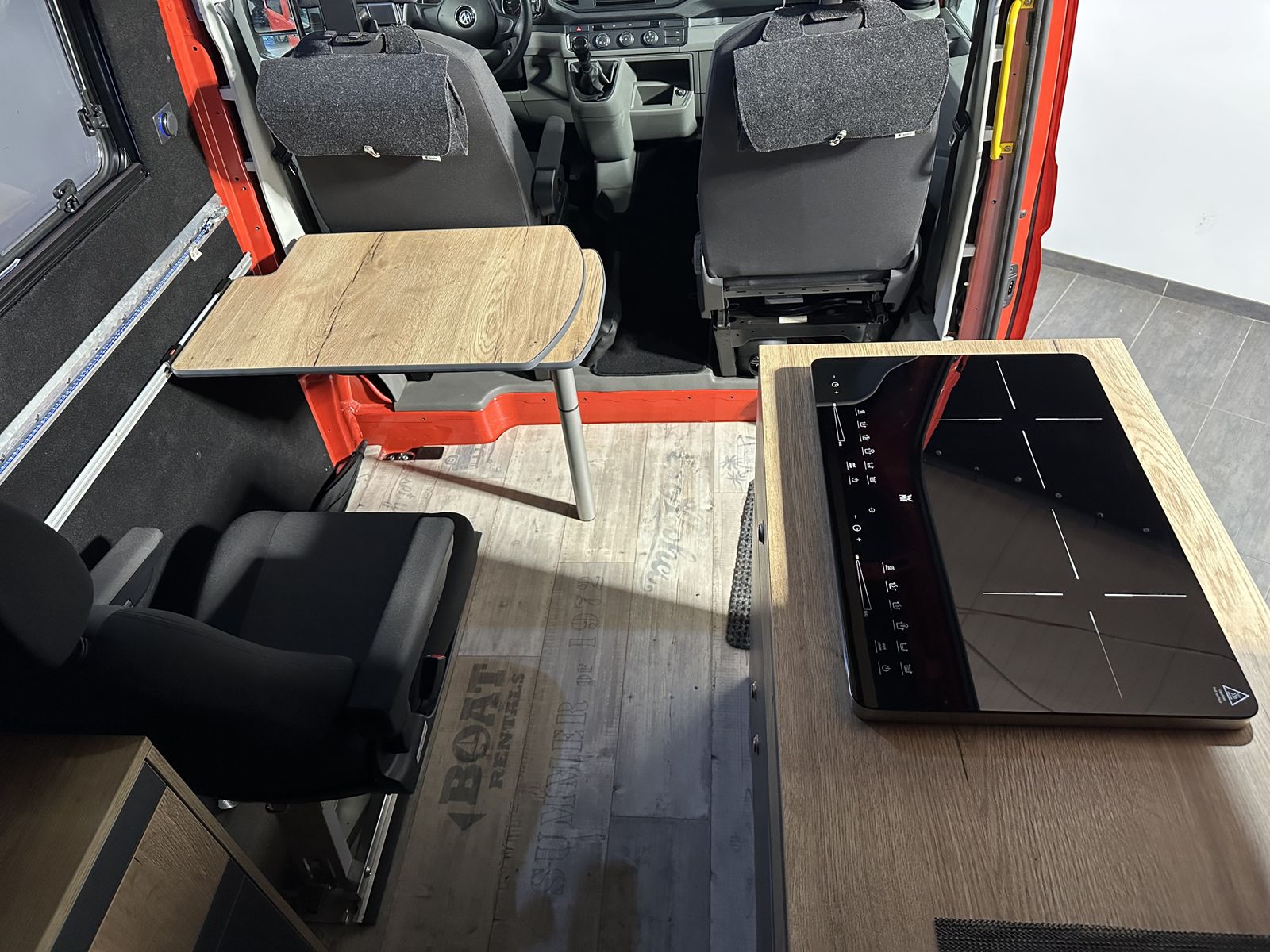 Fahrzeugabbildung Volkswagen Crafter 2.0 TDI Lang Hochdach CAMPER+KAM+AHK+2Hd