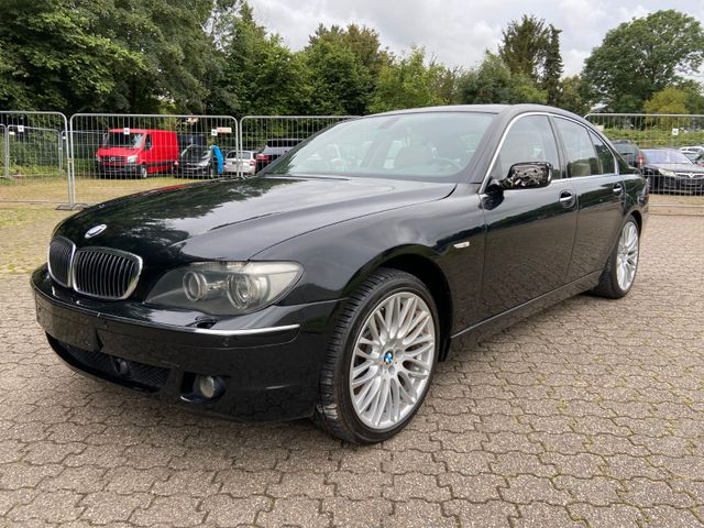 BMW 760i Facelift Navi Nachtsicht ACC Soft-Close