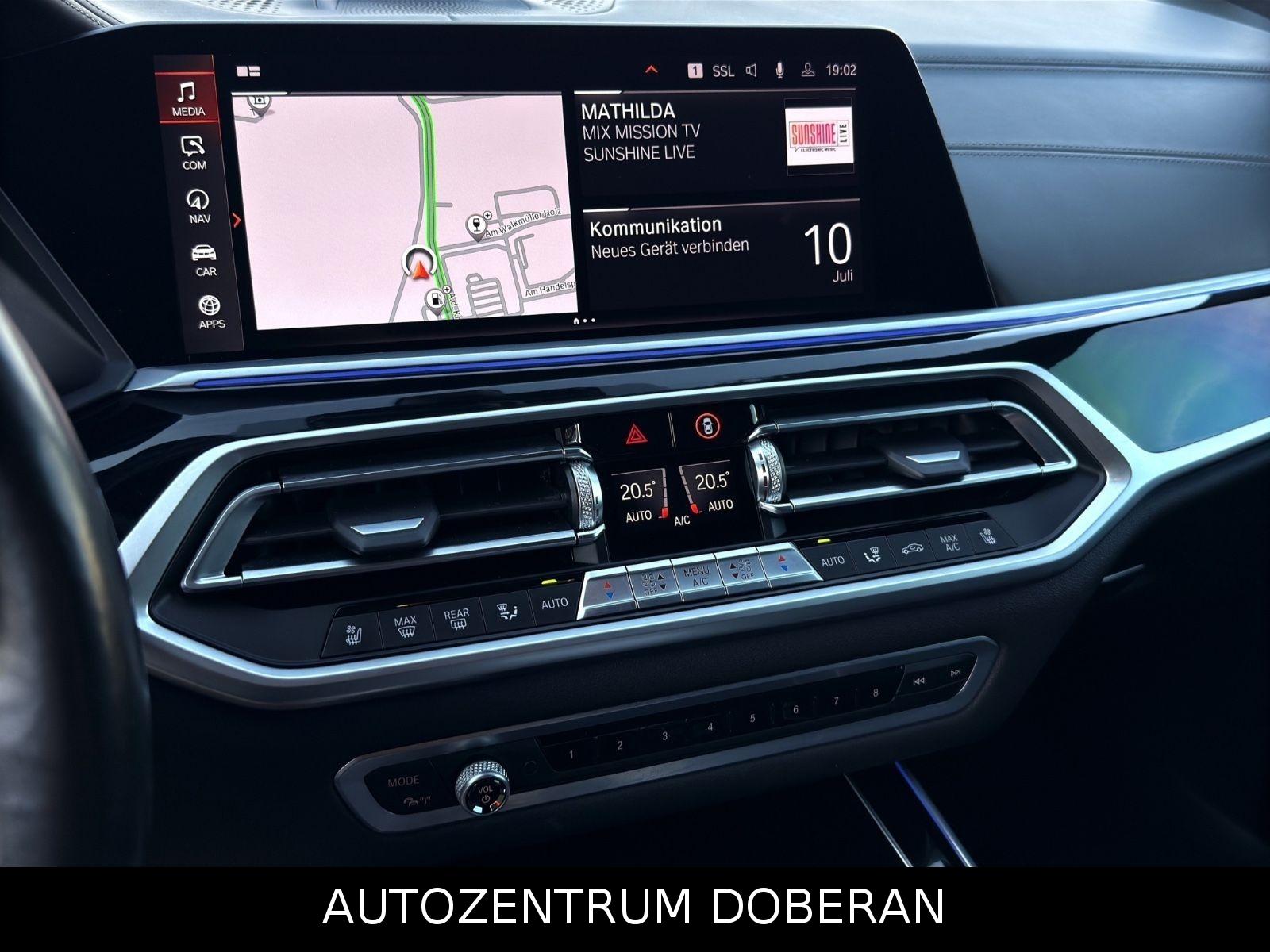 BMW X7 M50d SkyLounge Night B&W Laser Sthz Softclose