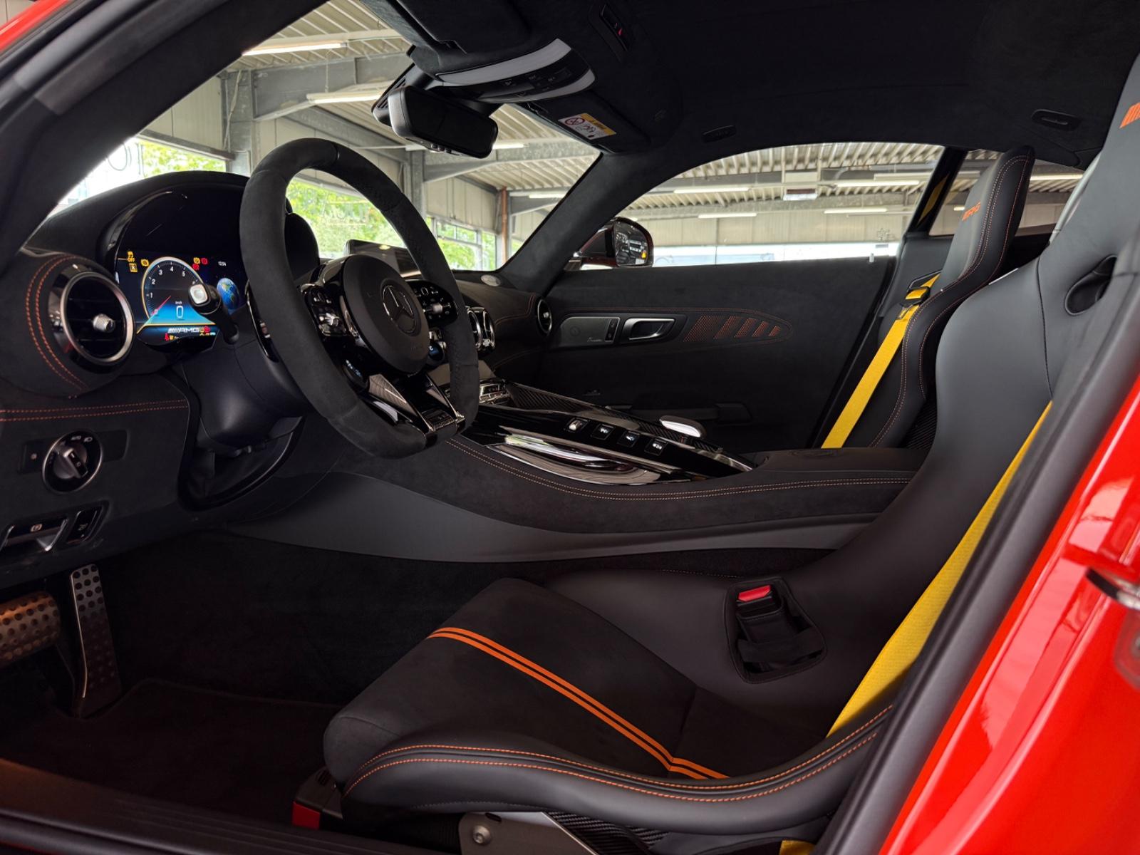 Mercedes-Benz AMG GT Black Series/TrackPac/FullCarb/BRMSTR HE