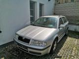Skoda Octavia Combi - Skoda Octavia aus 2001: Kombi