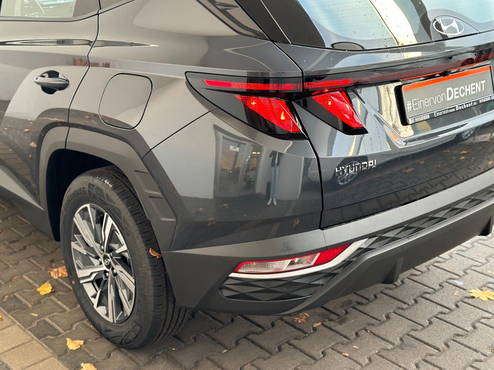 Fahrzeugabbildung Hyundai Tucson Select 1.6l 150PS Navi/SHZ!