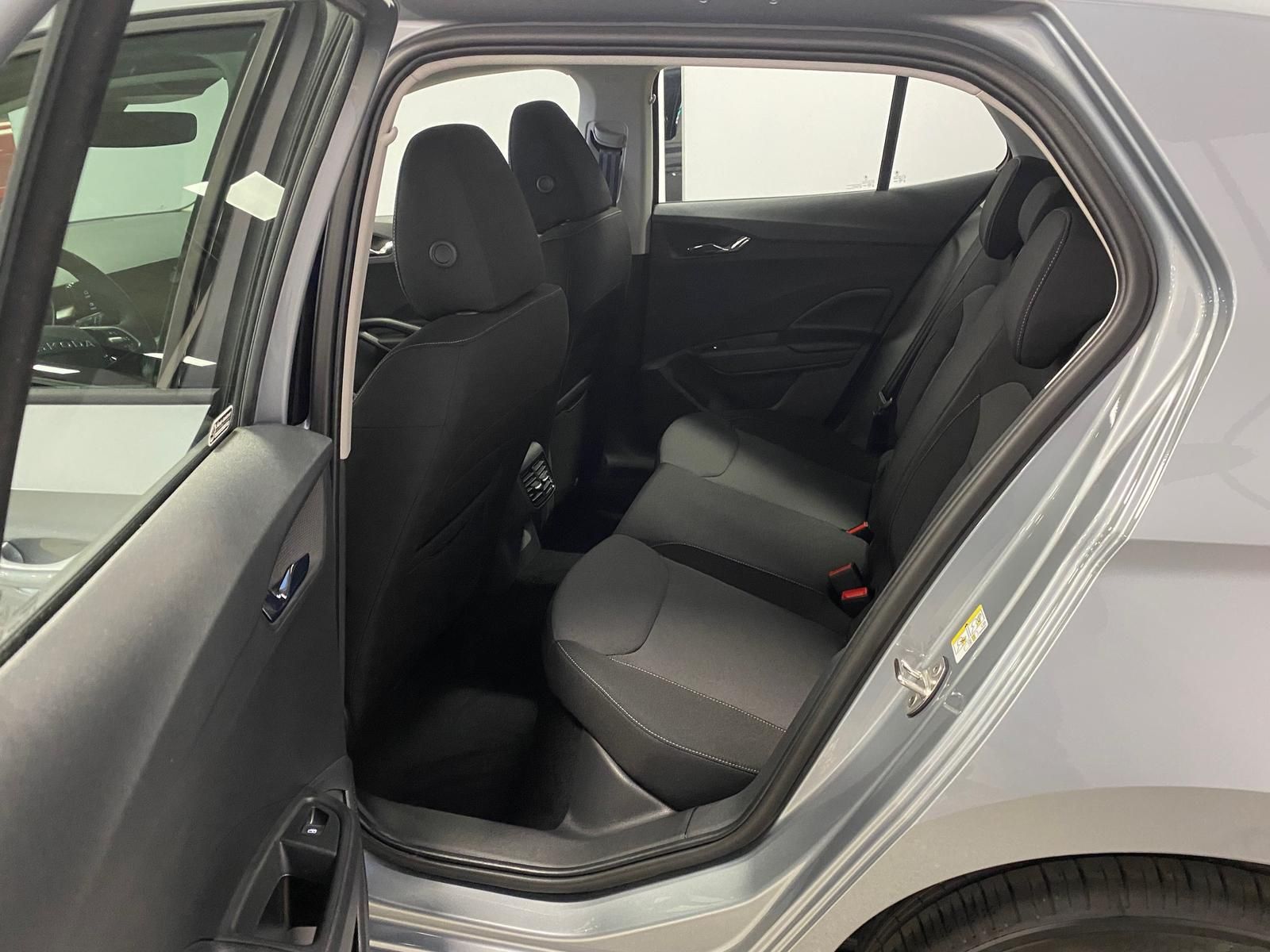 Fahrzeugabbildung SKODA Fabia 1.0 TSI+Garantie 2031+RüKAMERA+ALU+PDC+