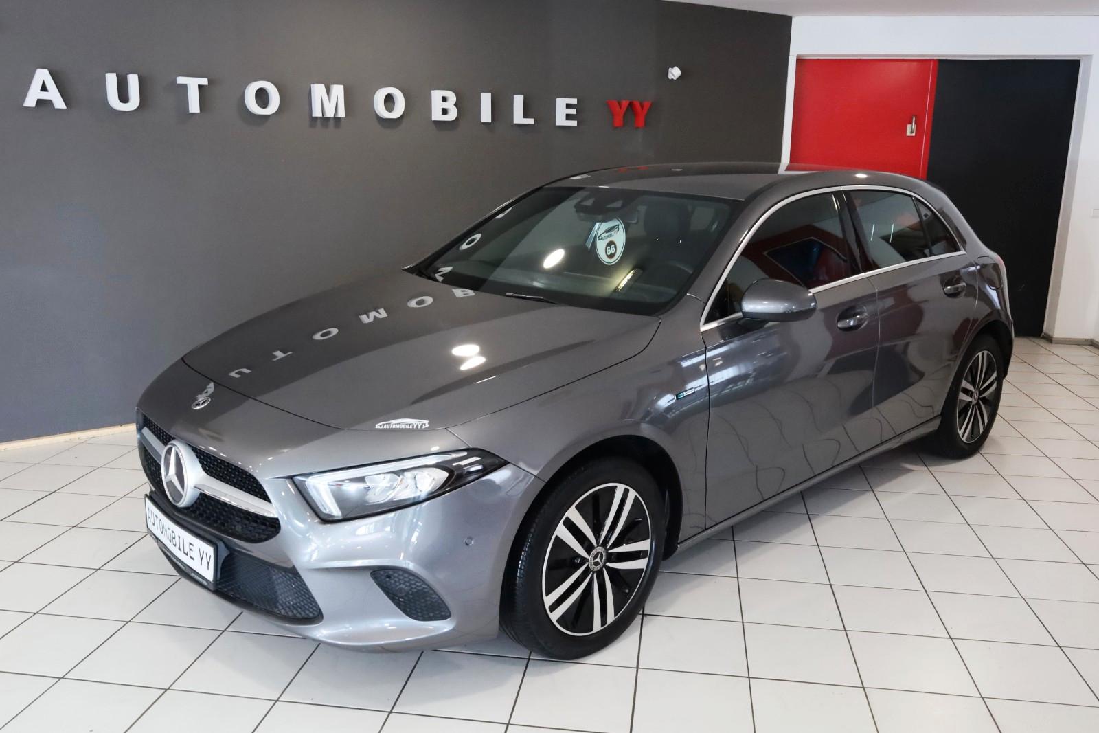 Mercedes-Benz A 250e Sportpaket,LED,Navi,MBUX,Temp,PDC,SHA,F1