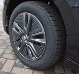 Skoda Fabia 1.0 MPI Drive Vorb-AHK CLIMA SITZHZG RFK M - Skoda Fabia: R