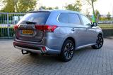 Mitsubishi Outlander 2.0 PHEV instyle Aut. Leder|Navi|Clima - Mitsubishi Outlander Instyle mit Hybrid-Antrieb (Benzin/Elektro)