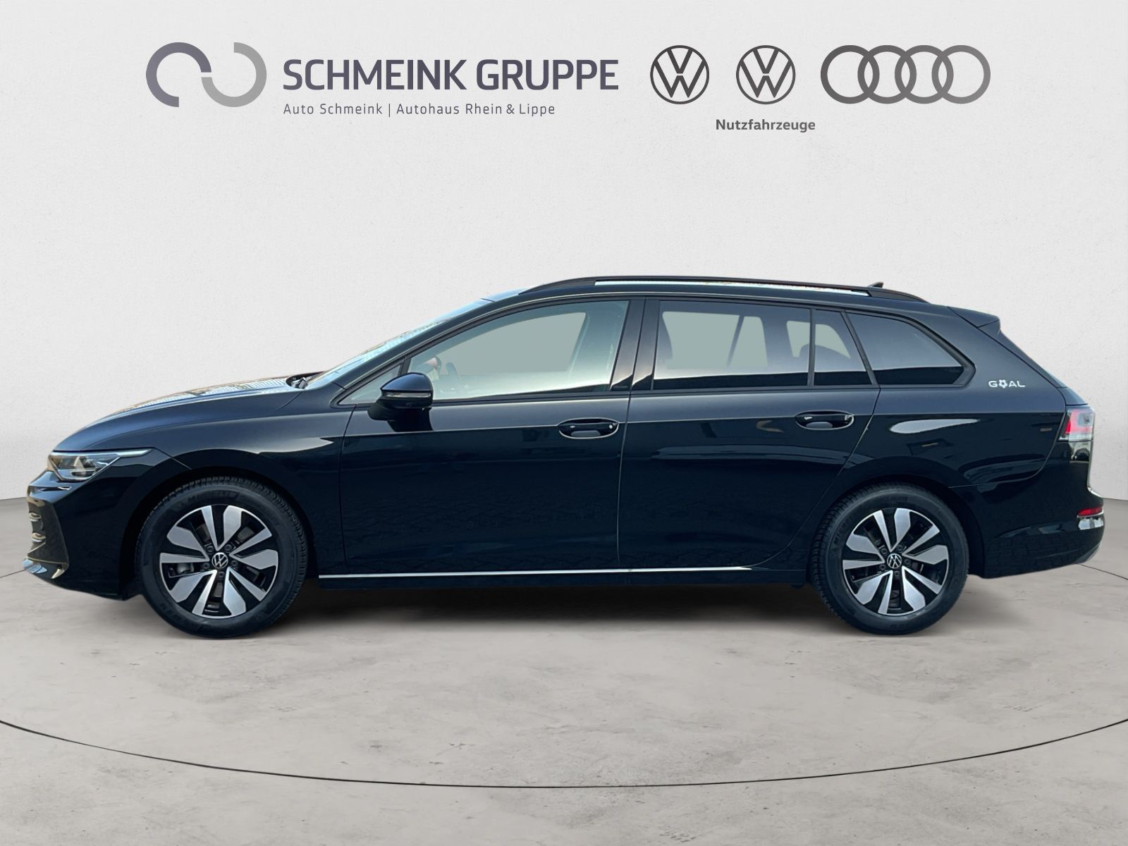 Volkswagen Golf VIII Var. 2.0 TDI DSG Goal foto 2