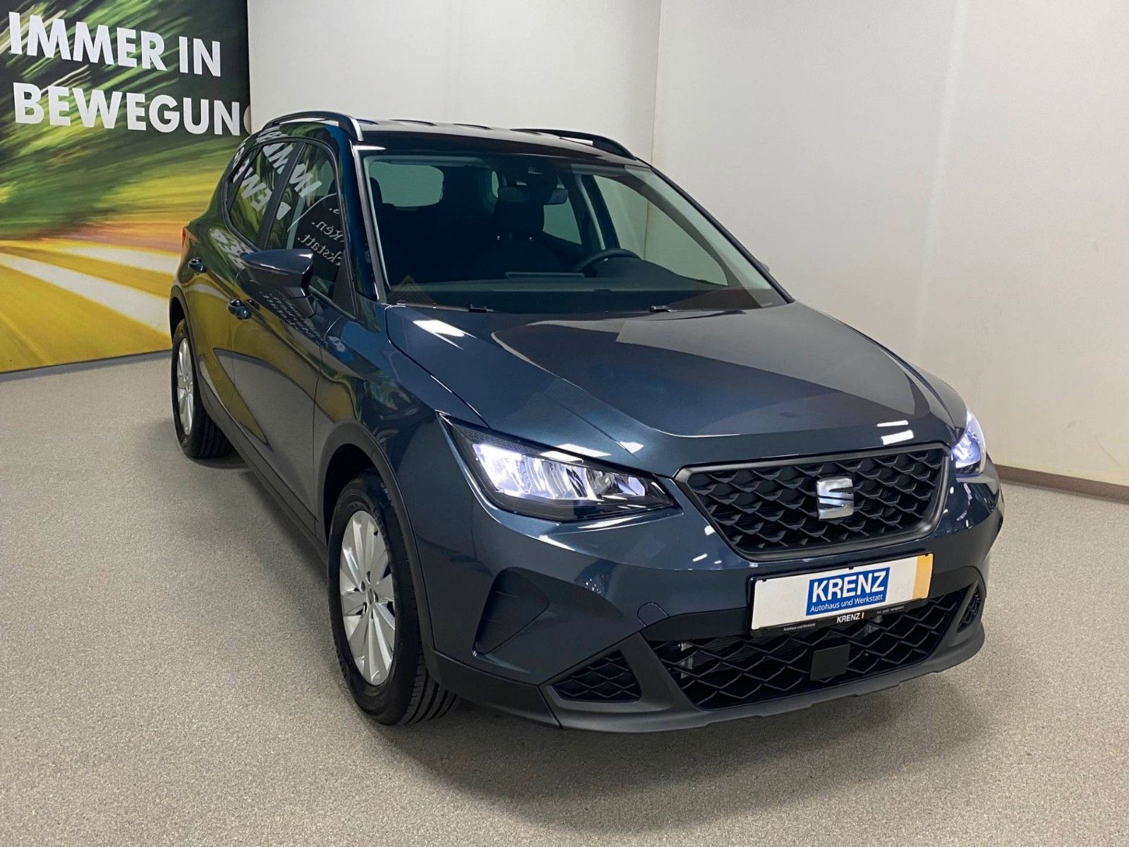 Fahrzeugabbildung SEAT Arona 1.0 TSI DSG STYLE+5 JAHRE GARANTIE+AHK+LED