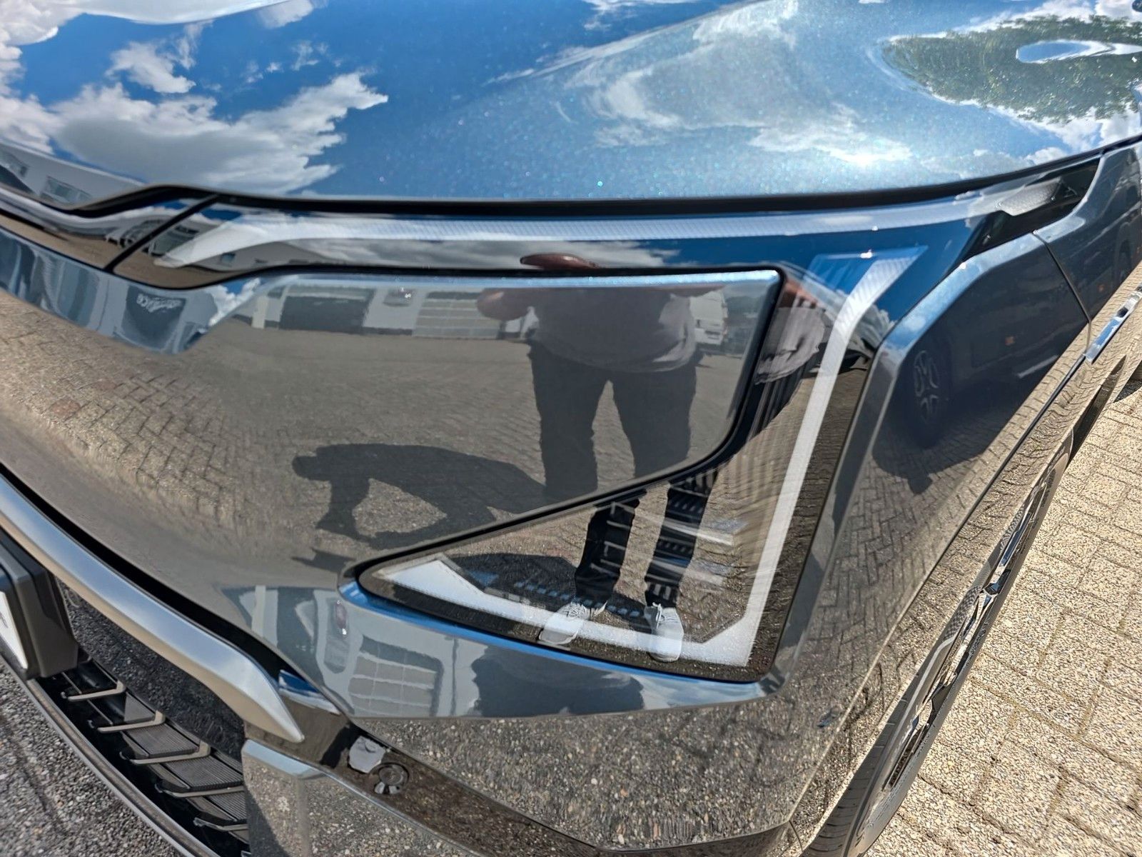 Fahrzeugabbildung Kia EV5 81 kWh GT-Line Launch Glasdach Drive