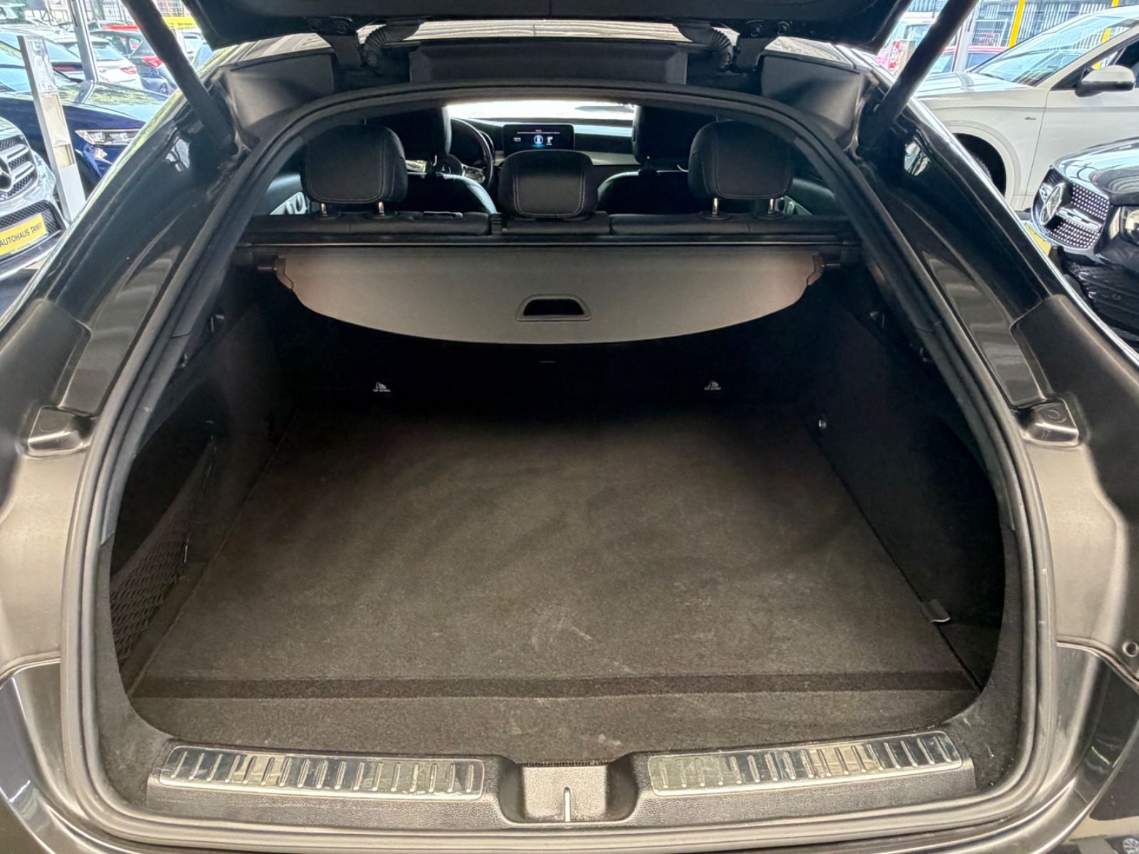 Fahrzeugabbildung Mercedes-Benz GLC 400 d Coupe 4 Matic AMG LINE * DIGITALTACHO