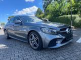 Mercedes-Benz C 220 d AMG Line - Mercedes-Benz C 220 mit Diesel-Antrieb: Limousine