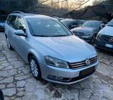 Volkswagen Passat 2.0 TDI DSG Highline BlueM. Te - Volkswagen Passat aus 2012 mit Diesel-Antrieb: Limousine