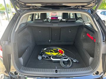 Fahrzeugabbildung SKODA Enyaq 60 Suite Leder LED 21"
