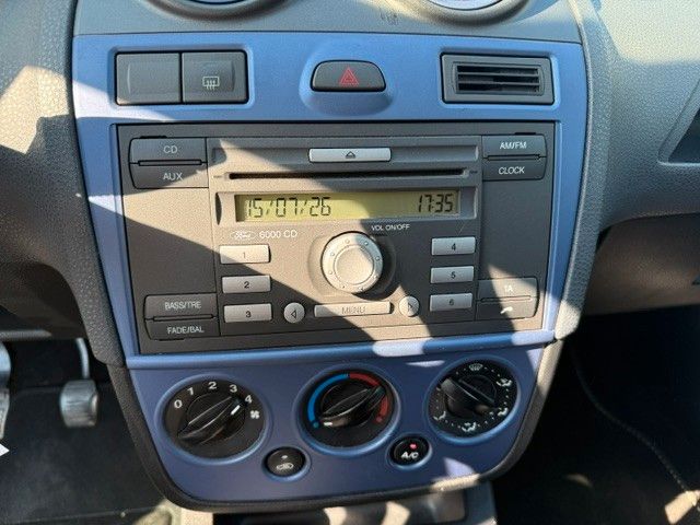 Fahrzeugabbildung Ford Fiesta Style