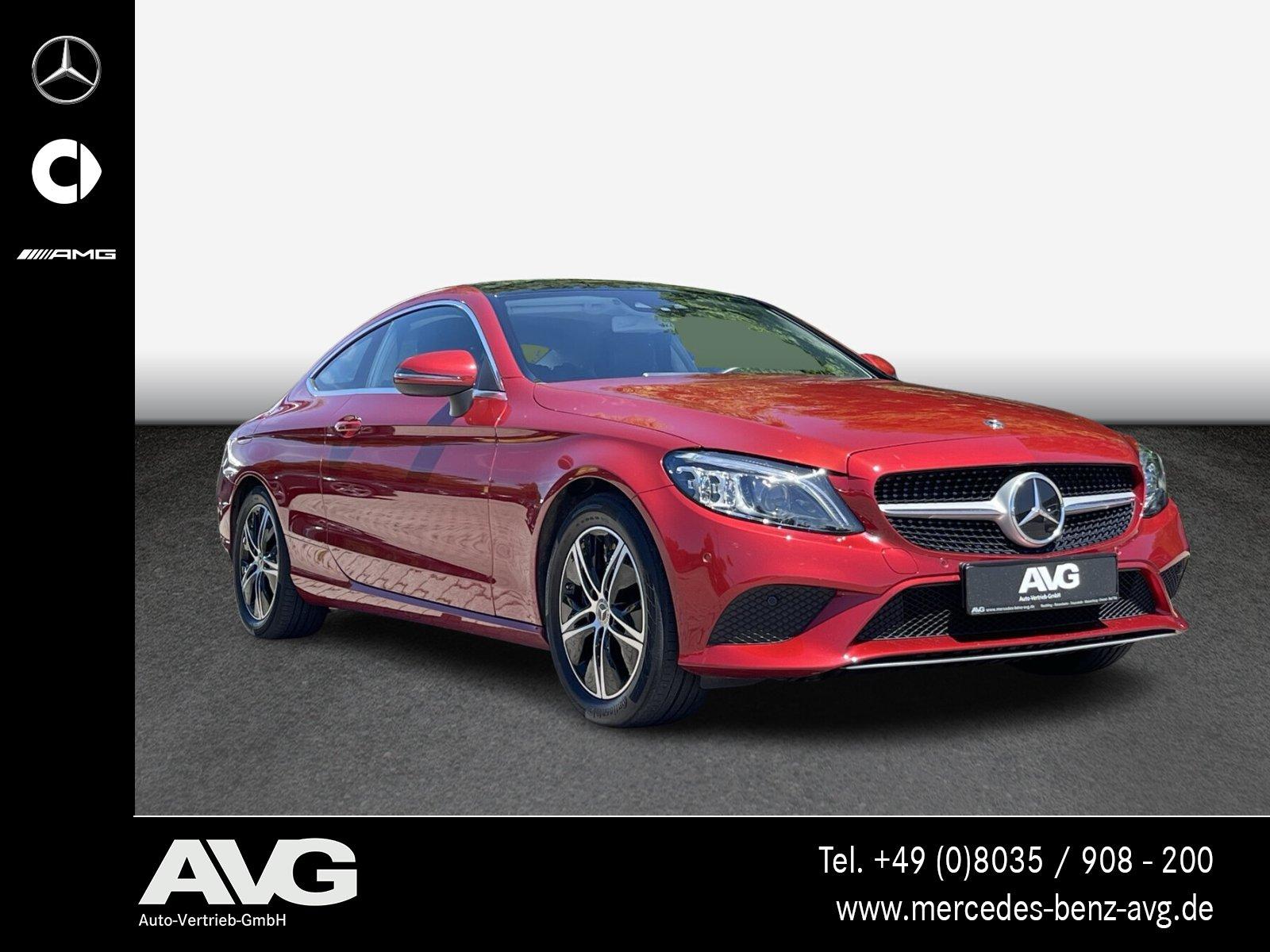 Mercedes-Benz C 300 Coupé Pano Comand AHK MBeam DISTRO RFK SHZ