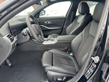 BMW 320d xDrive Limousine M Sportpaket HK HiFi DAB