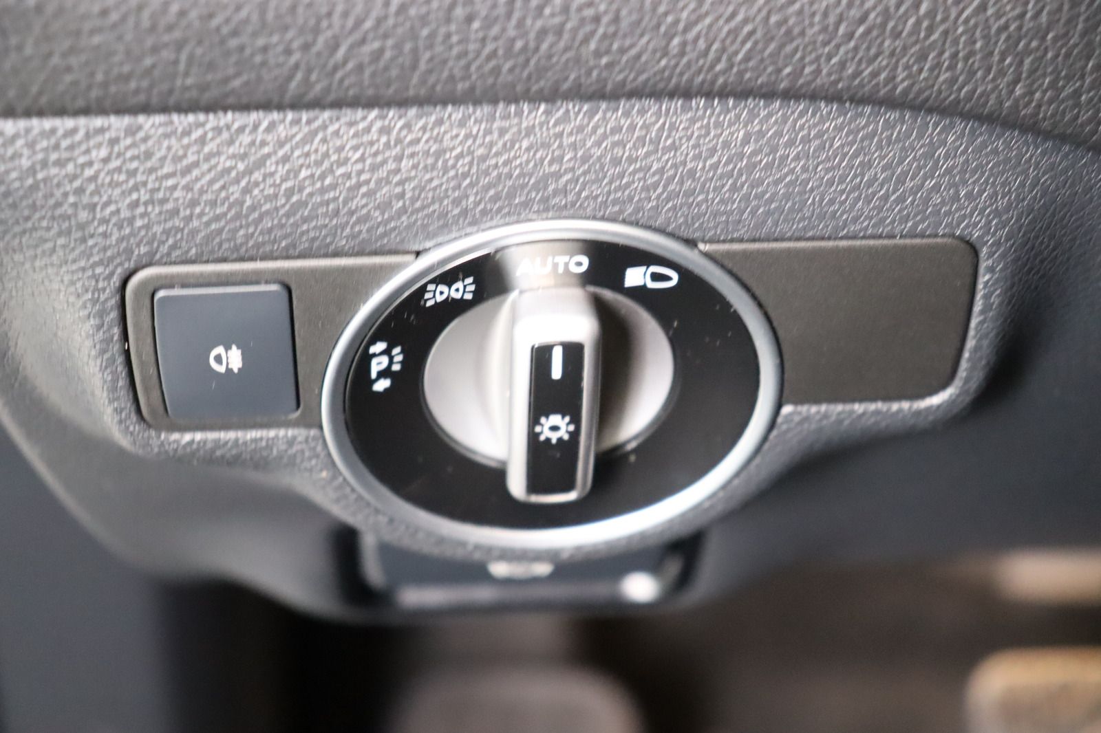 Fahrzeugabbildung Mercedes-Benz CLA 220 CDI Shooting Brake 4Matic