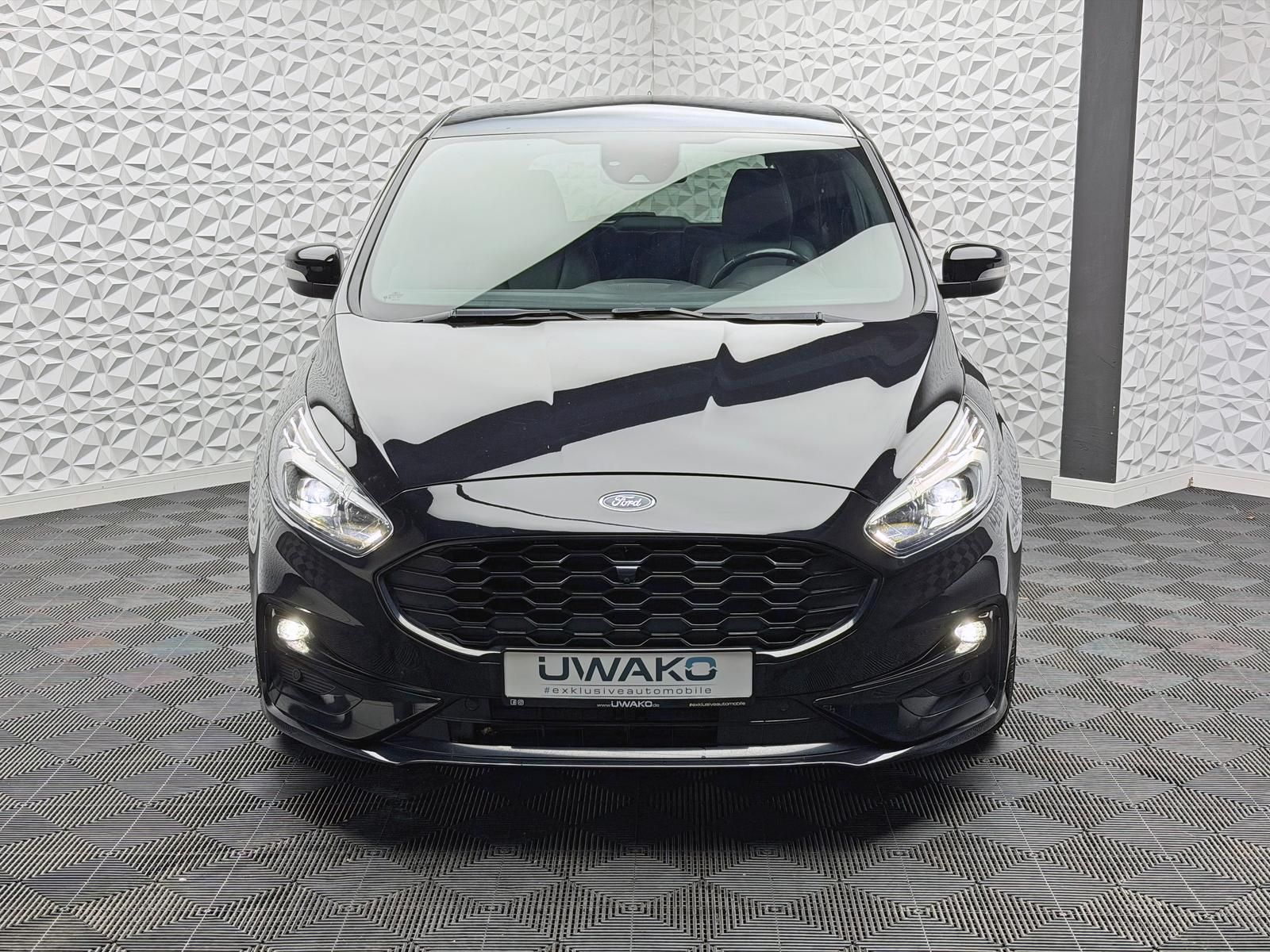 Fahrzeugabbildung Ford S-MAX ST-LINE 2.0 AWD 4x4/7-SITZER/ACC/AHK/R-CAM