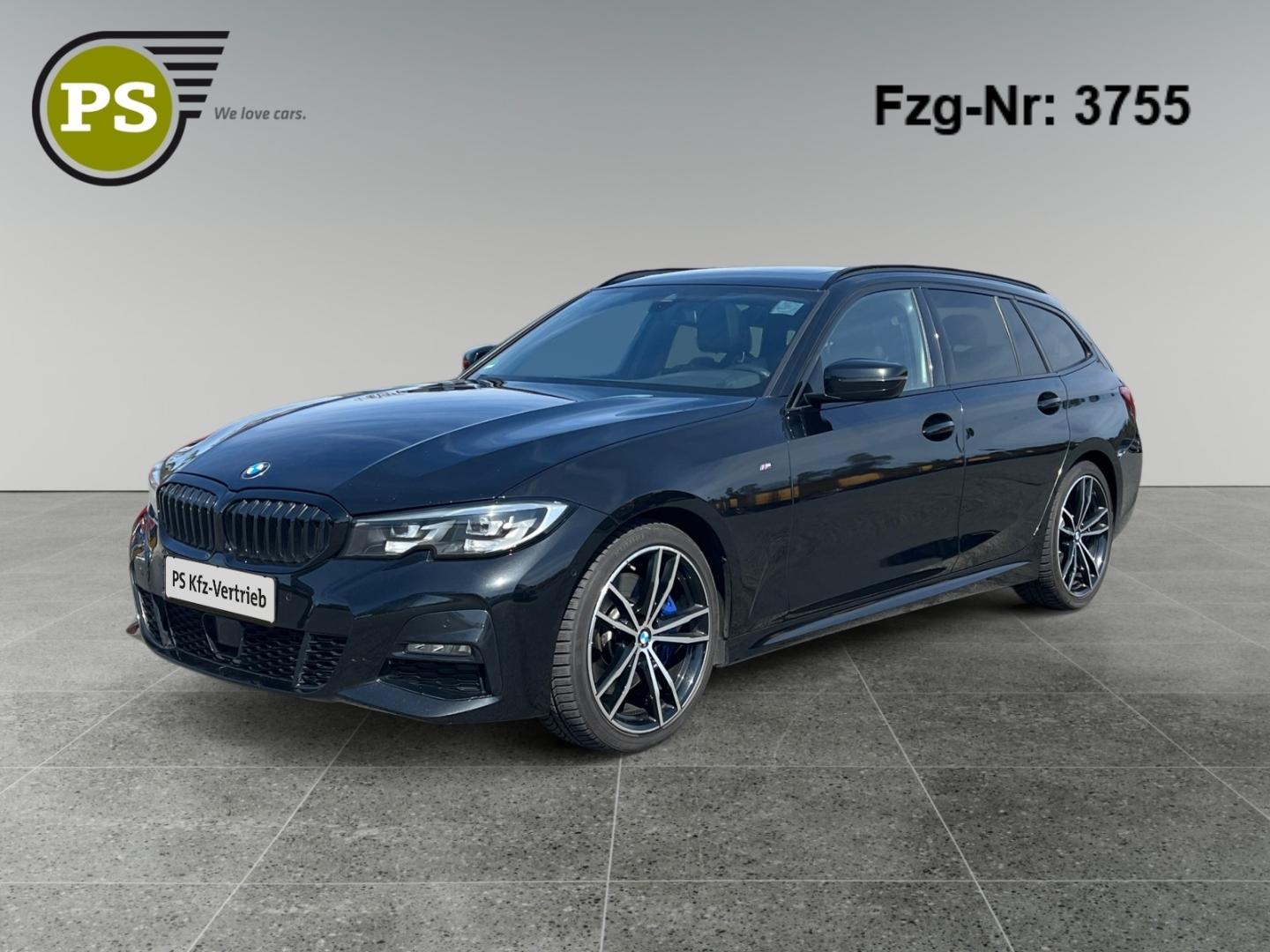 BMW 330 i xDrive M Sport Touring Park-Assistent