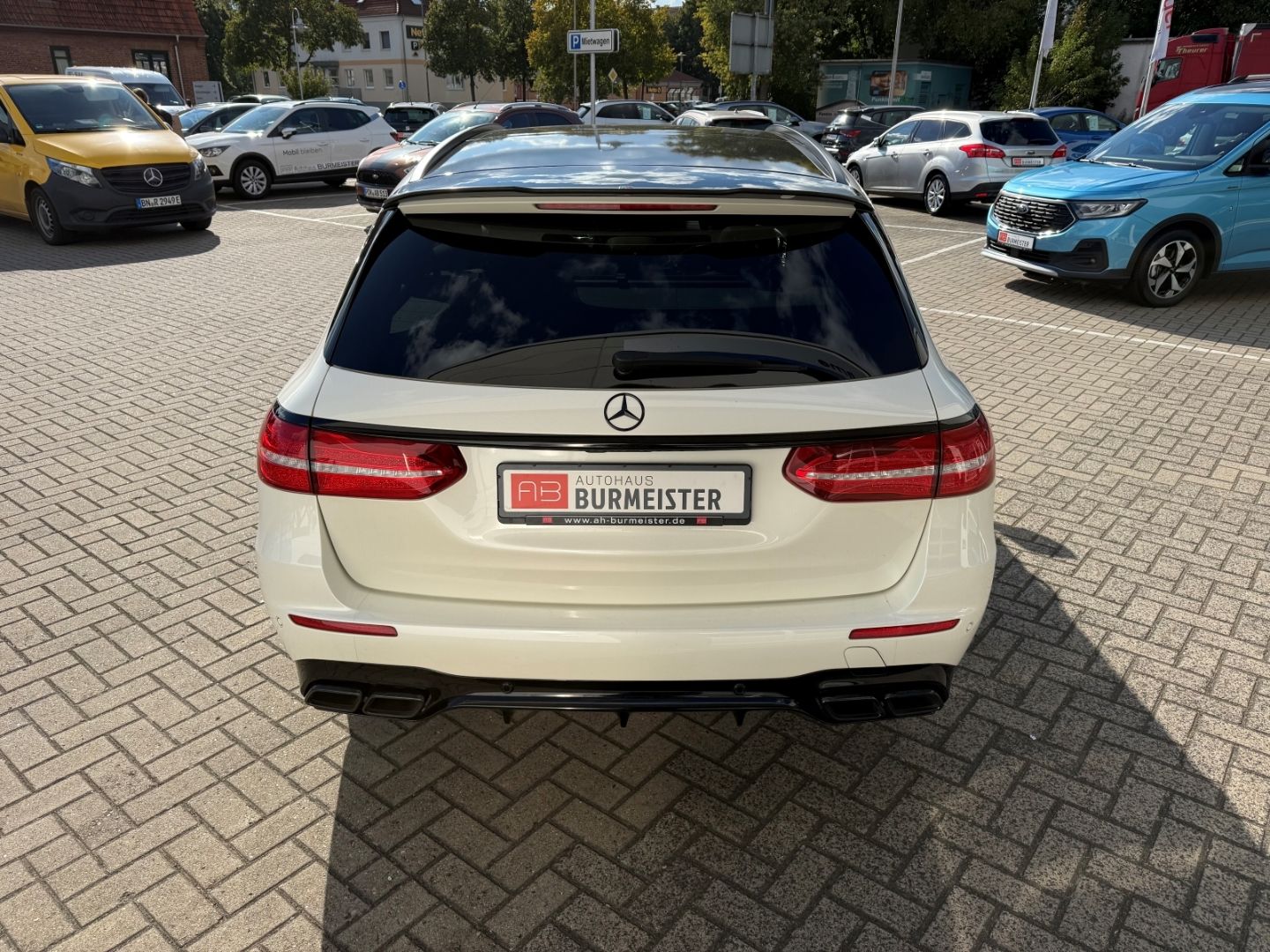 MERCEDES-BENZ E 63 AMG 4Matic EU6d-T HUD Luftfederung AD Nivea - Image 5