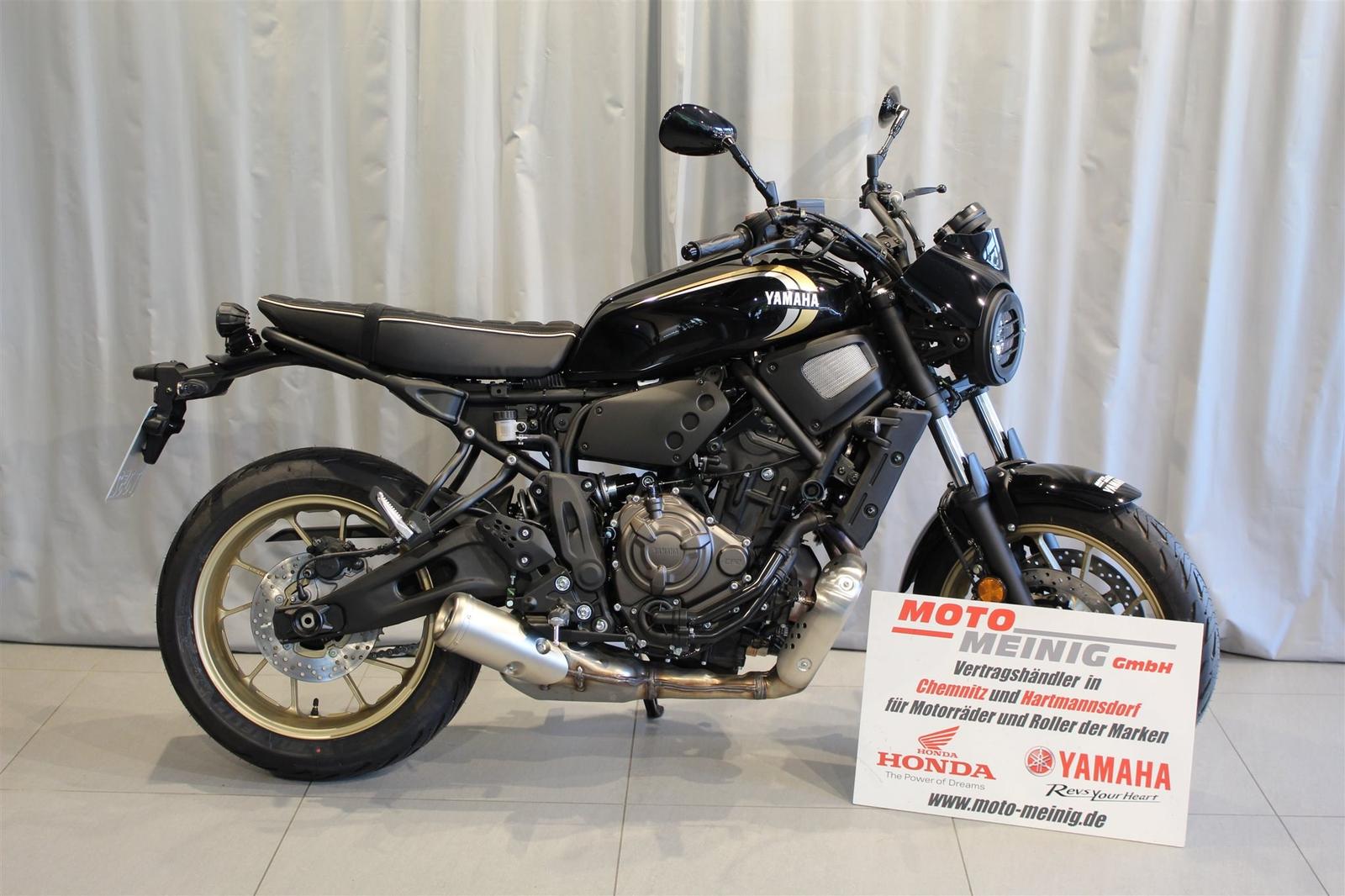 Yamaha XSR700 - Vorführfahrzeug - inkl. Style-Paket -