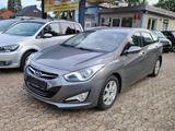 Hyundai i40 cw 5 Star Edition / Klimaautomatik / - Hyundai i40 aus 2013