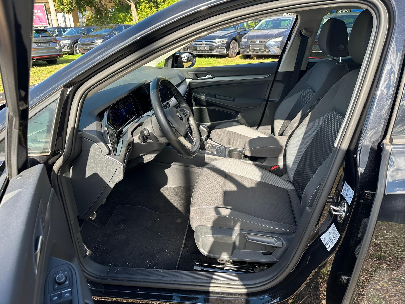 Volkswagen Golf 1.5 TSI Active el.AHZV ACC RFK 5J.Garantie, миниатюра 5