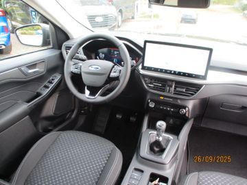 Ford Kuga Titanium 5J Garantie + Winterpaket + Kamera