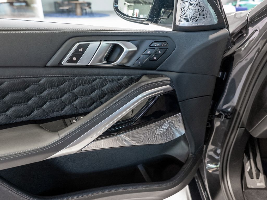BMW X6 M - Bild 26