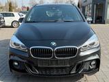 BMW 220 2 Active Tourer 220 d xDrive; M-Paket - BMW 220 in Oberhausen