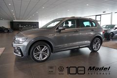 VW Tiguan 2.0 TDI Highline R-Line 4Motion | Pano VW Tiguan 2.0 TDI Highline R-Line 4Motion | Pano