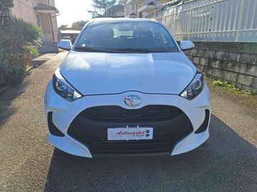 Toyota Yaris - 4