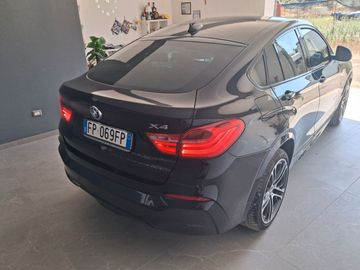 BMW X4 - 8