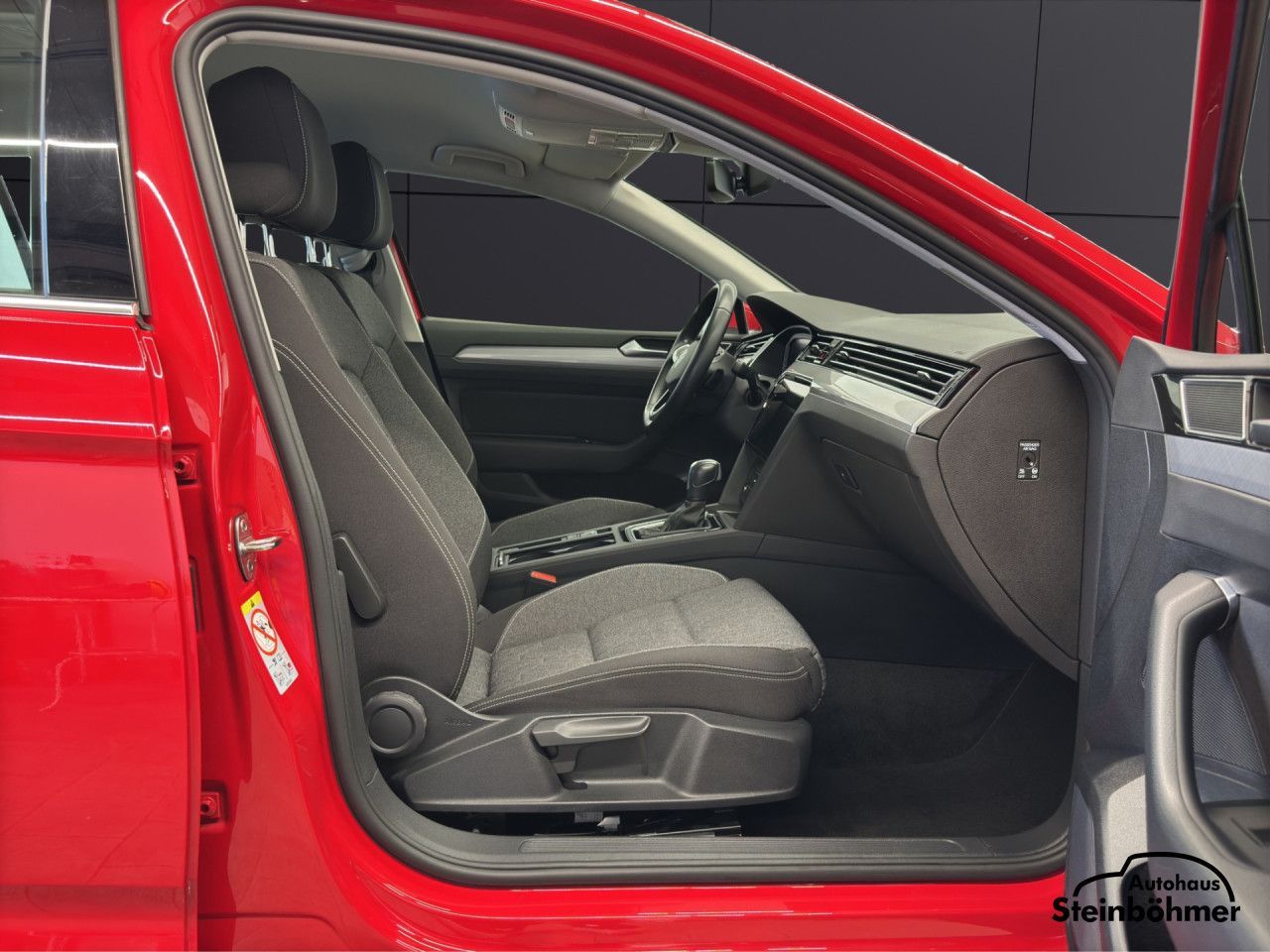 Volkswagen Passat Variant - Bild 14
