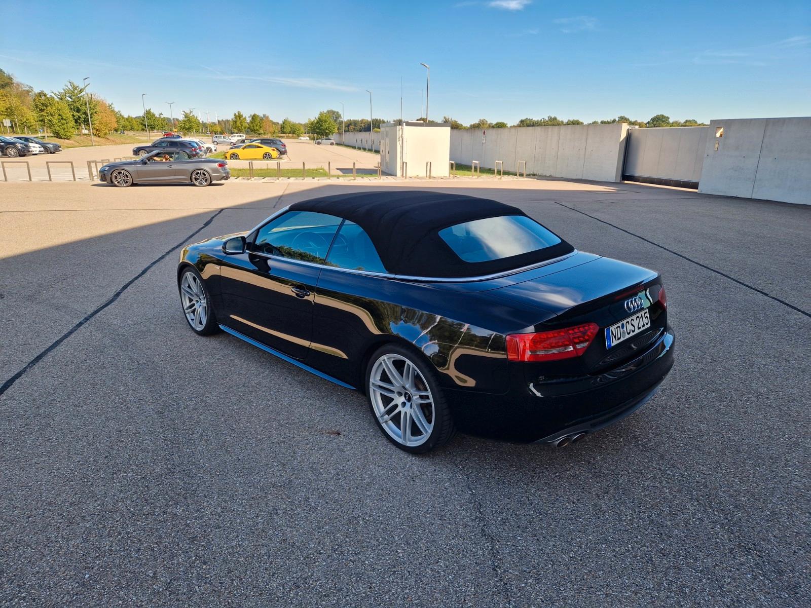 Audi A5 2.0 TDI (DPF) Cabriolet S-Line