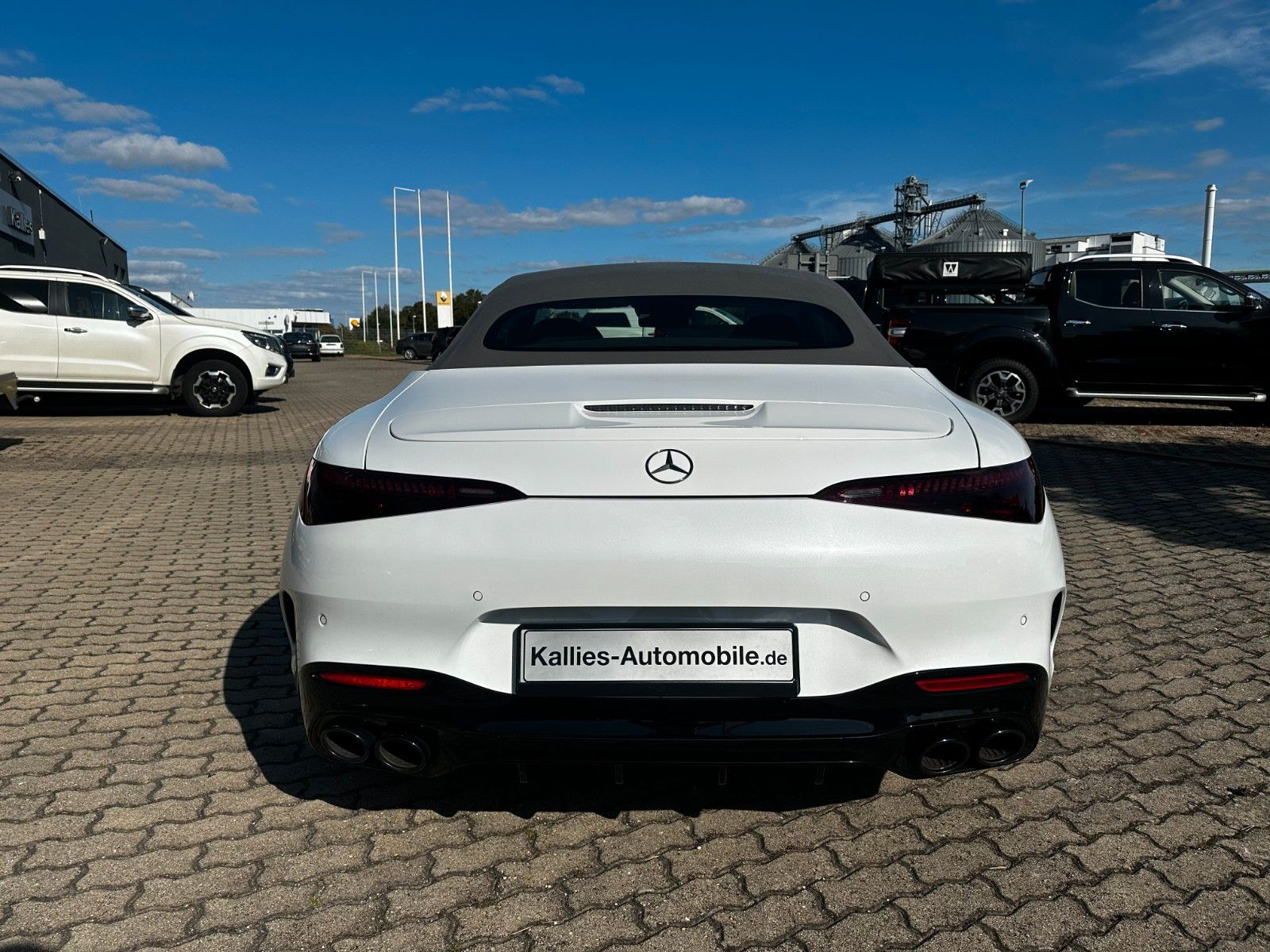 Fahrzeugabbildung Mercedes-Benz SL 43 AMG