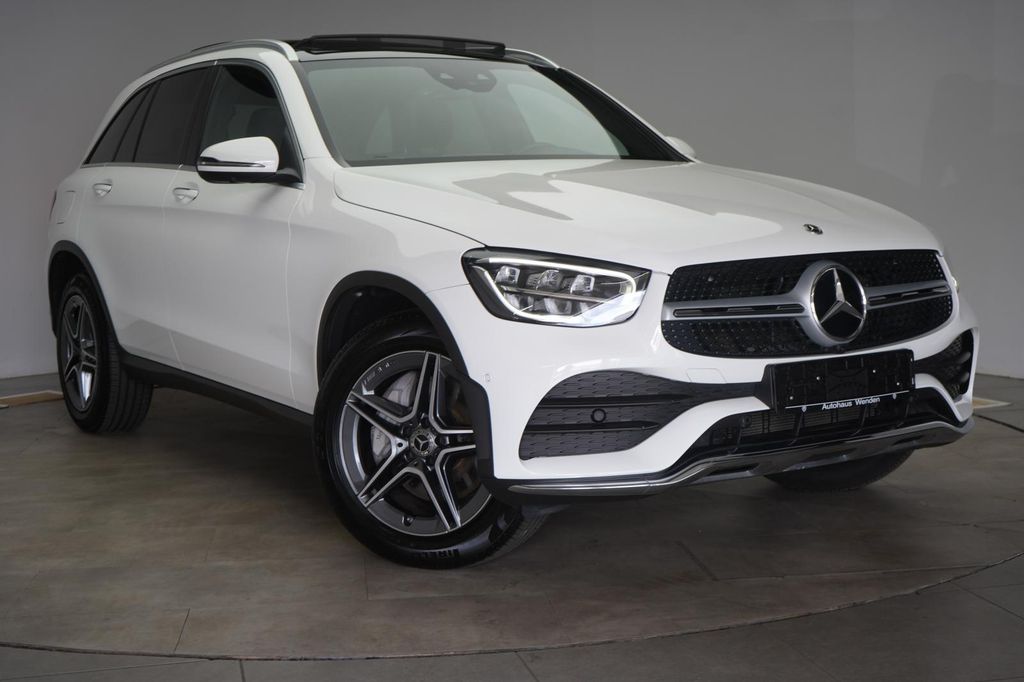 Image of Mercedes-Benz GLC 300