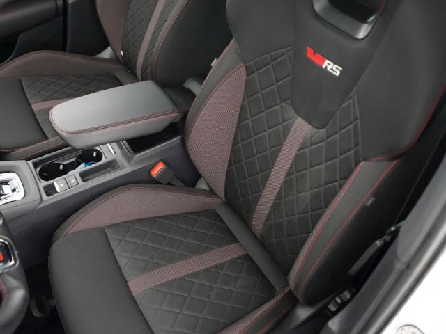 Octavia COMBI RS TSI DSG+AHK+LED+NAVI+RÜCKFAHRKA