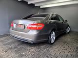 Mercedes-Benz E 220 CDI BE, AMG SPORT PAKET, e.DACH, STANDHZG - Mercedes-Benz E 220 aus 2012 mit Diesel-Antrieb: Limousine