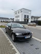 BMW 118d E87 Advantage Paket, Automatik, Top Zustand - BMW 118: E87