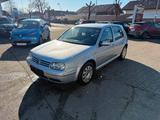 Volkswagen Golf 1.6 Pacific - Volkswagen Golf aus 2003: 1.6