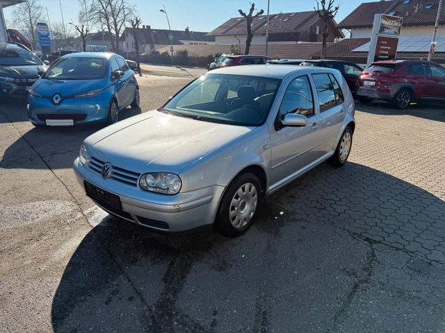 Volkswagen Golf 1.6 Pacific